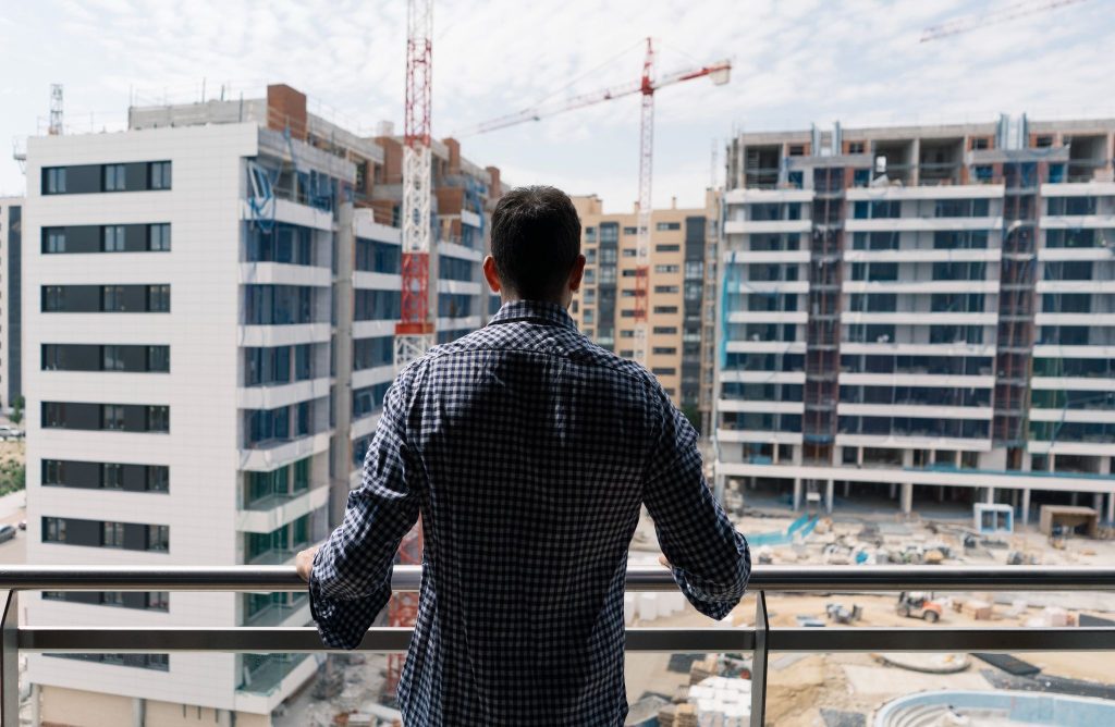 When is the best time to invest in a luxury apartment?